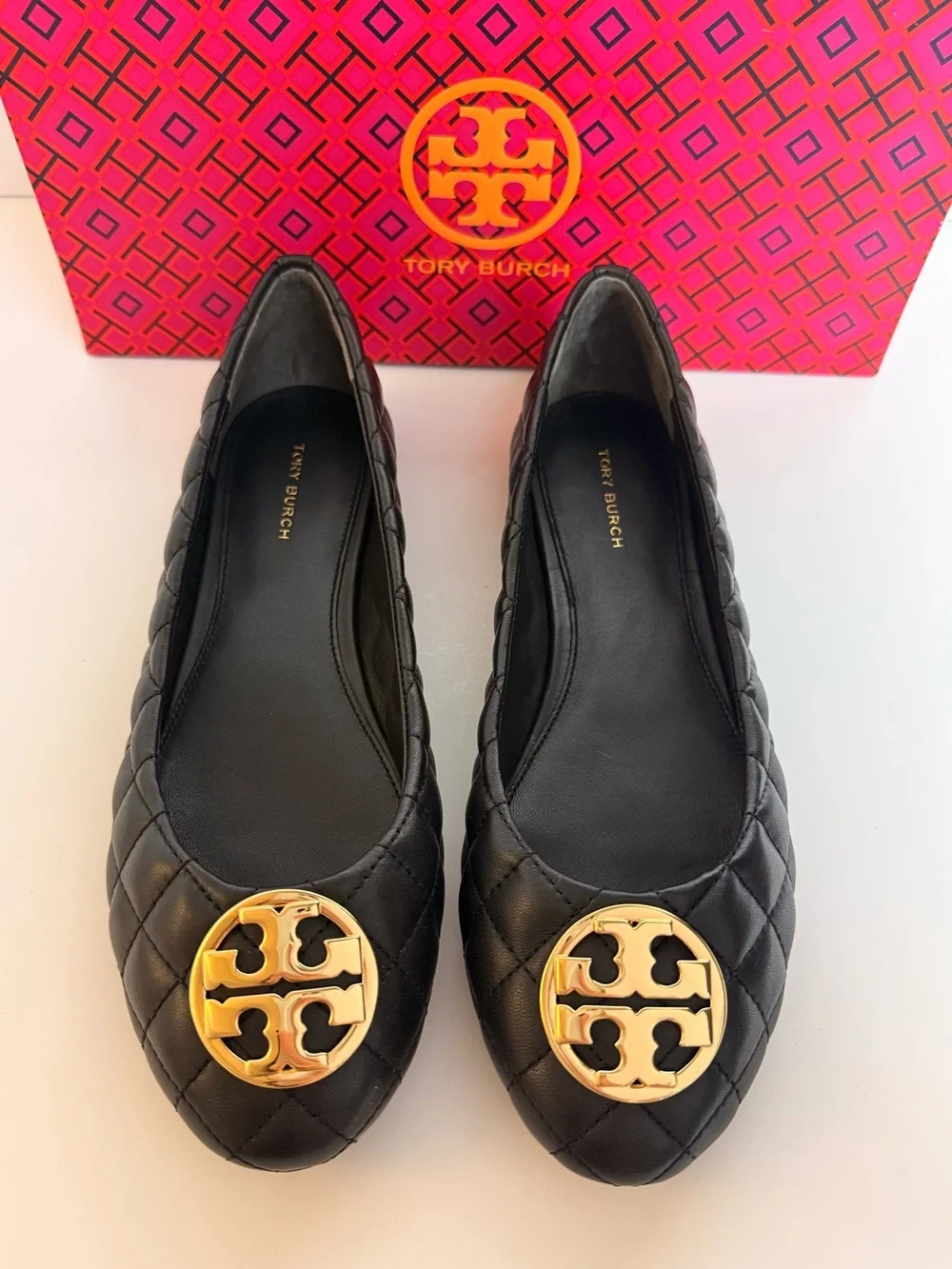Tory Burch Chelsea Quilted Ballet Flats Black Nappa Leather Gold Logo Shoes 8.5